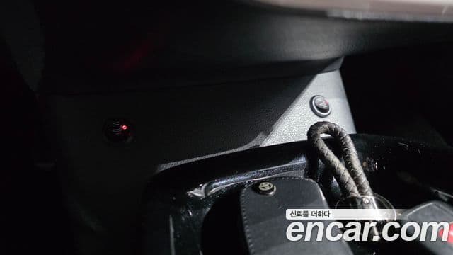 Toyota 프리우스 4세대 1.8 E, 2017 16