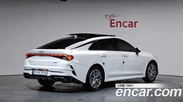 Kia K5 гибрид 3세대 Noblesse, 2023 2