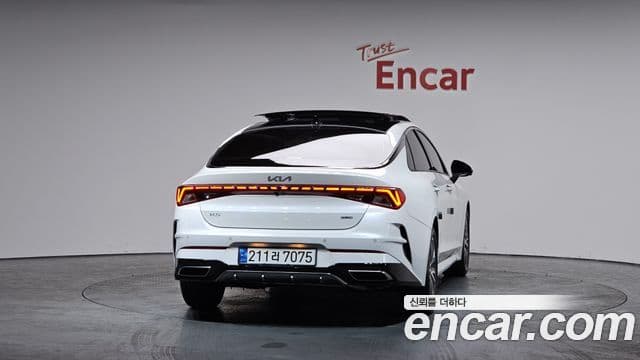 Kia K5 гибрид 3세대 Noblesse, 2023 4