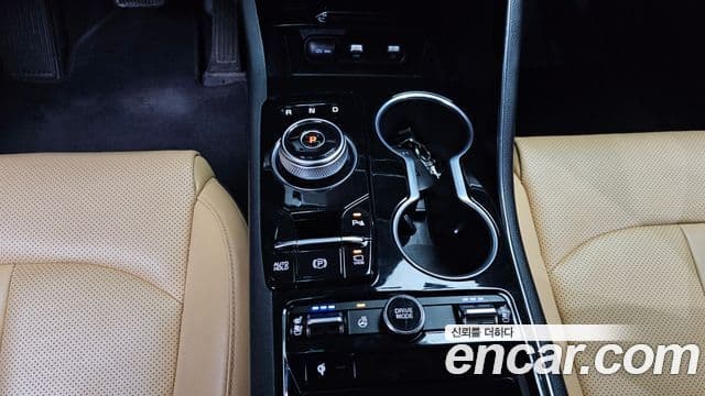 Kia K5 гибрид 3세대 Noblesse, 2023 9