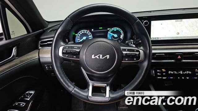 Kia K5 гибрид 3세대 Noblesse, 2023 13