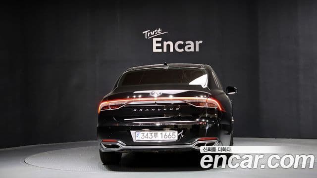 Hyundai The / новый New Grandeur IG гибрид Calligraphy, 2023 4