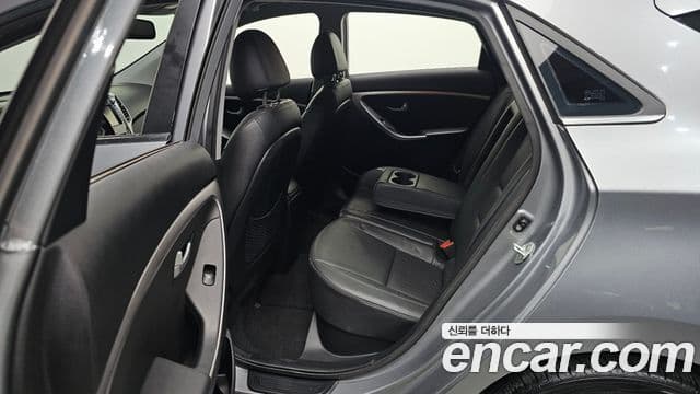 Hyundai i30(новый кузов / новое поколение) дизель 1.6 VGT PYL, 2014 11