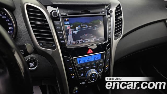 Hyundai i30(новый кузов / новое поколение) дизель 1.6 VGT PYL, 2014 18