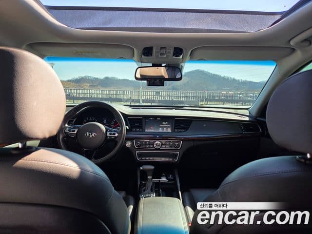 Kia All New K7 Prestige, 2016 15