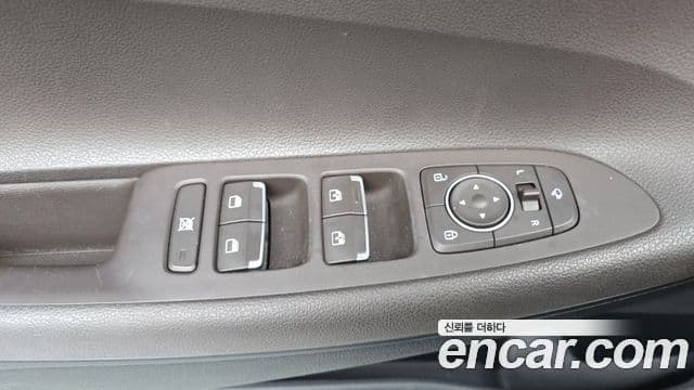 Hyundai Grandeur IG Premium, 2018 18