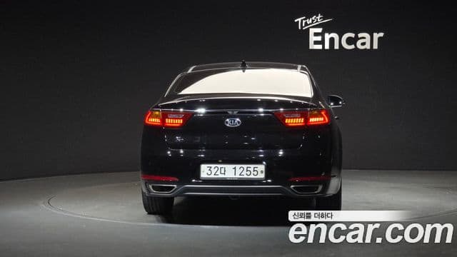 Kia All New K7 2.4 GDI Limited, 2017 4