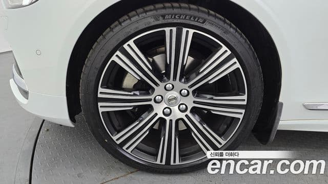 Volvo S90 B6 AWD Inscription, 2021 все фото