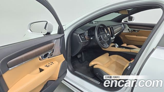 Volvo S90 B6 AWD Inscription, 2021 10