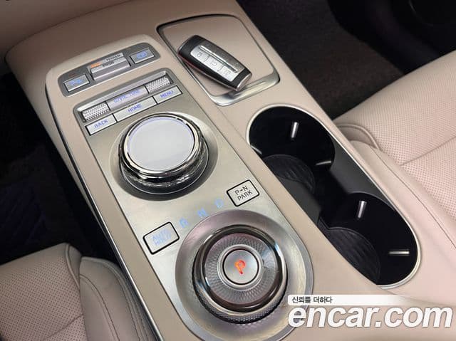 Genesis GV70, 2023 9