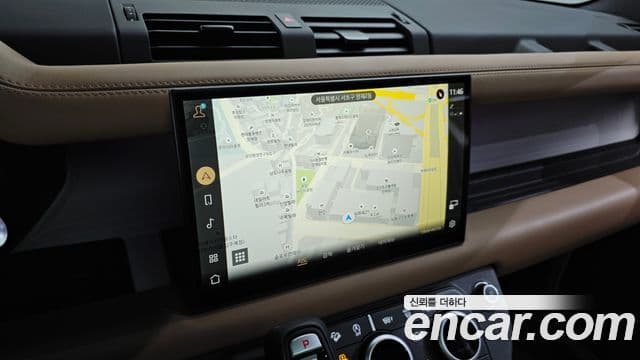 Land Rover Defender (L663) 110 P300 X-Dynamic SE, 2025 14