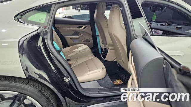 Porsche 타이칸 базовый, 2022 12