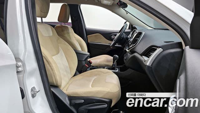 Jeep Cherokee(KL) 2.4 Longitude AWD, 2016 10