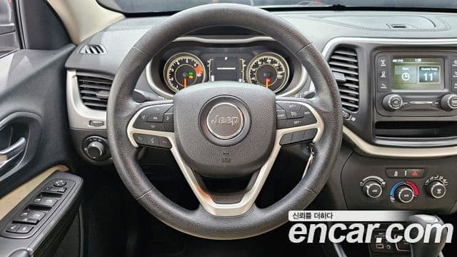 Jeep Cherokee(KL) 2.4 Longitude AWD, 2016 13