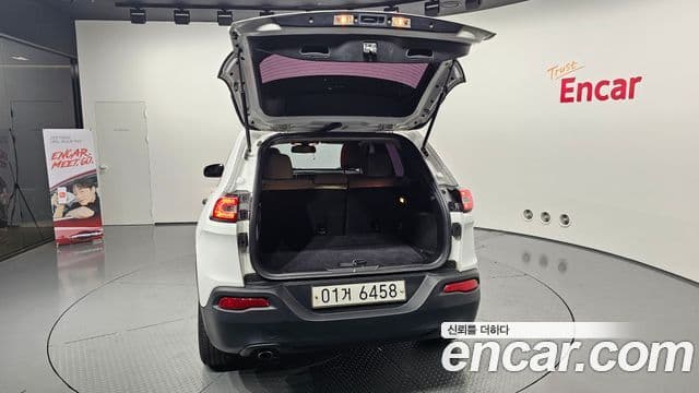 Jeep Cherokee(KL) 2.4 Longitude AWD, 2016 20