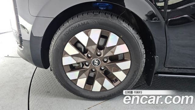 Hyundai Staria Inspiration, 2022 все фото