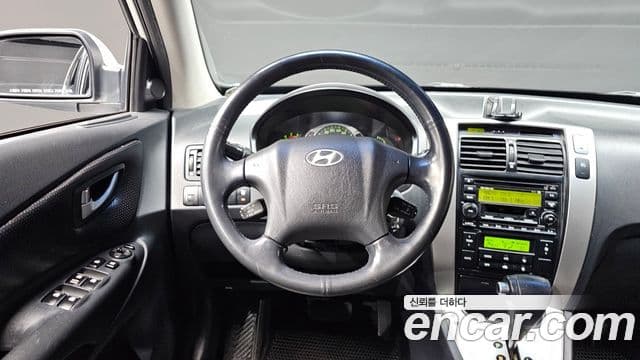 Hyundai Tucson люксовая версия, 2006 13