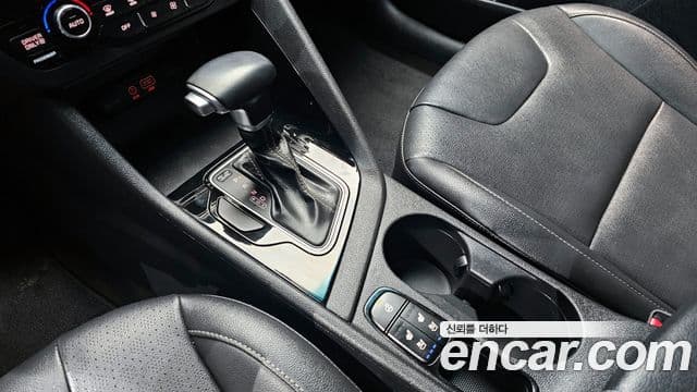 Kia Niro Prestige, 2017 9