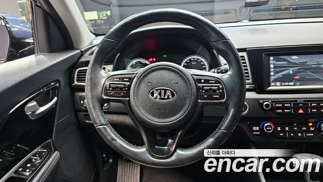 Kia Niro Prestige, 2017 13