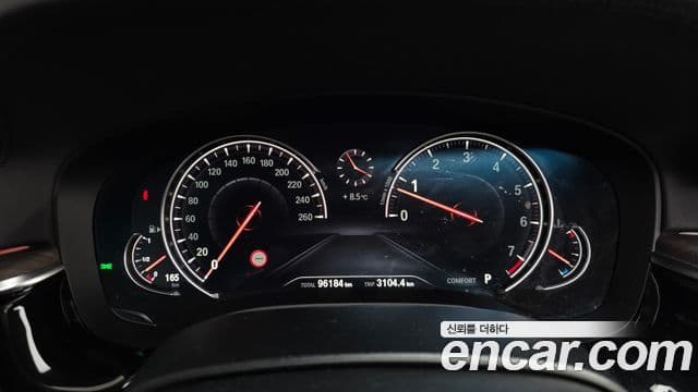 BMW 5시리즈 (G30) 530i xDrive Luxury Plus, 2018 8