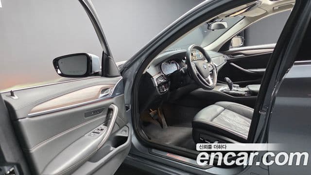 BMW 5시리즈 (G30) 530i xDrive Luxury Plus, 2018 10