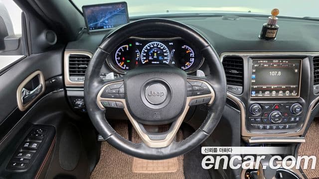 Jeep Grand Cherokee WK2, 2016 13