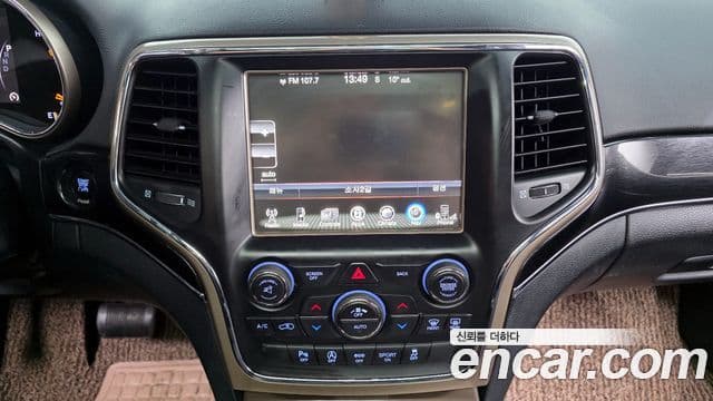 Jeep Grand Cherokee WK2, 2016 14