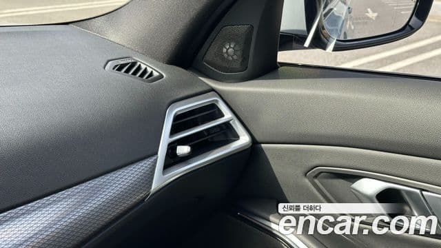 BMW 3시리즈 (G20) 320i M Sport, 2025 11