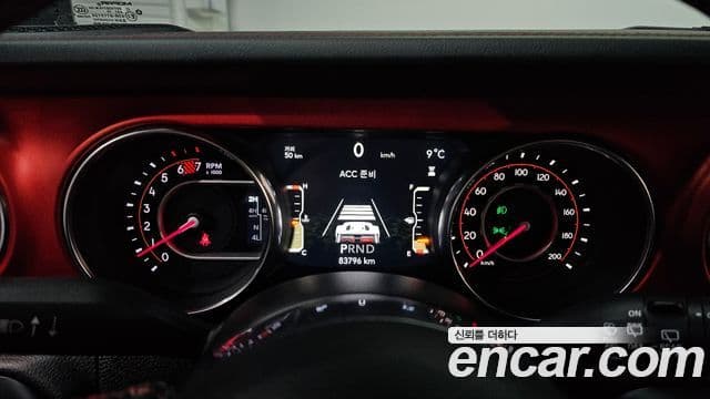 Jeep Wrangler (JL) 2.0 Rubicon Power top 4도어, 2019 8