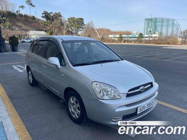 Kia 뉴카렌스 топовая версия, 2007 3