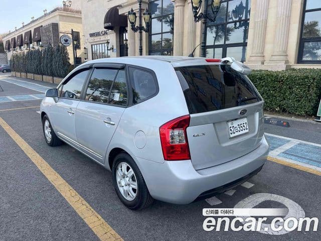 Kia 뉴카렌스 топовая версия, 2007 6