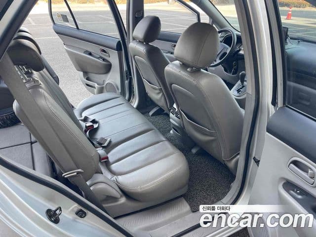 Kia 뉴카렌스 топовая версия, 2007 13