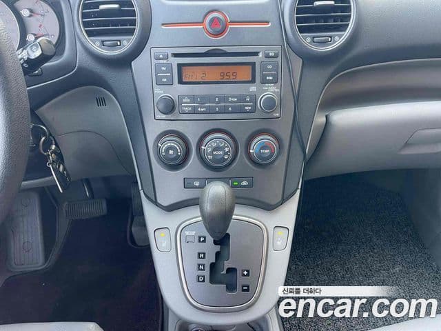 Kia 뉴카렌스 топовая версия, 2007 17