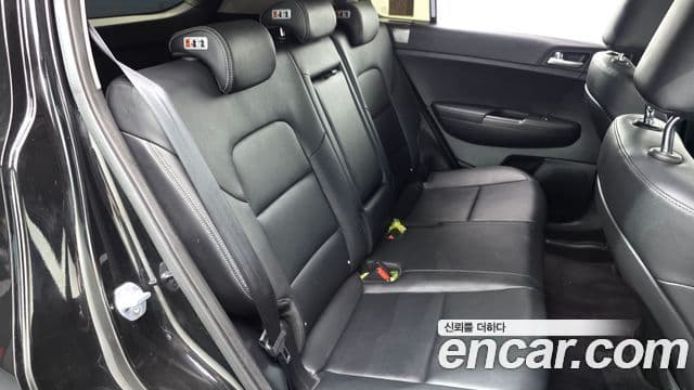 Kia Sportage 4세대 дизель 1.7 2WD Trendy, 2017 12