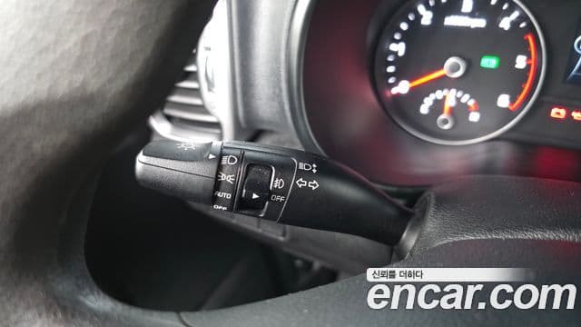 Kia Sportage 4세대 дизель 1.7 2WD Trendy, 2017 19