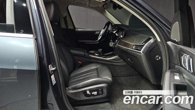 BMW X7 (G07) xDrive 40d Design Pure Excellence 7인승, 2021 11