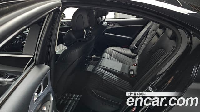 Genesis G70 Supreme, 2018 12