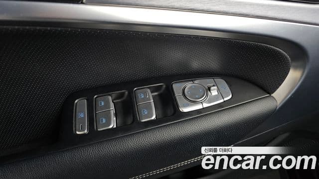 Genesis G70 Supreme, 2018 18