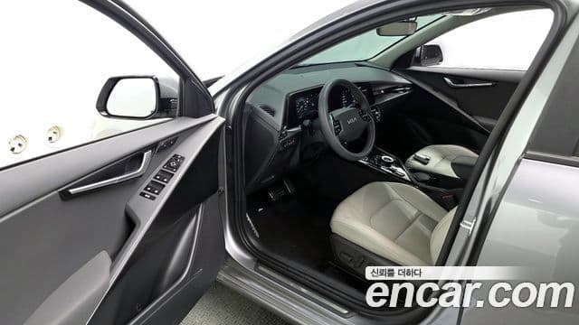 Kia D All New Niro Signature, 2025 10