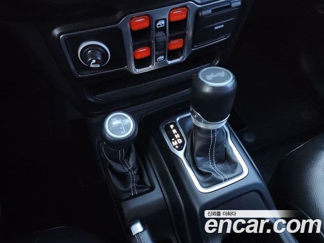 Jeep Wrangler (JL) 2.0 Overland Power top 4도어, 2021 12