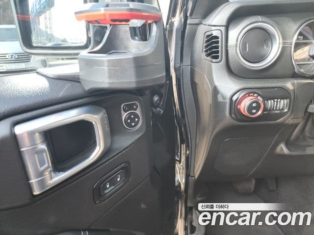 Jeep Wrangler (JL) 2.0 Overland Power top 4도어, 2021 15