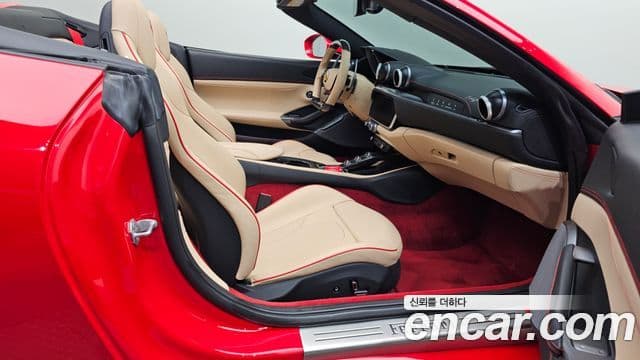 Ferrari 포르토피노 3.9 V8, 2020 11