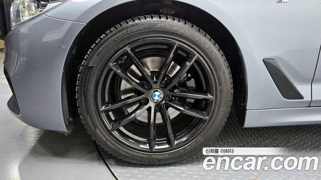 BMW 5시리즈 (G30) 520d M Sport Plus, 2017 все фото