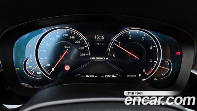 BMW 5시리즈 (G30) 520d M Sport Plus, 2017 8