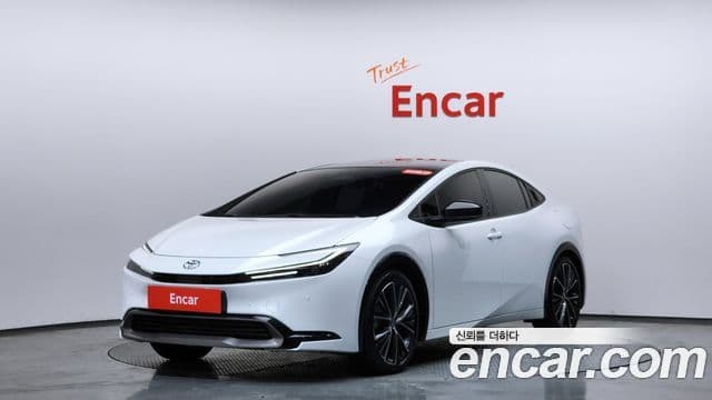Toyota 프리우스 5세대 2.0 XLE, 2024 11