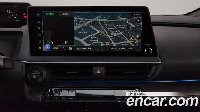 Toyota 프리우스 5세대 2.0 XLE, 2024 17