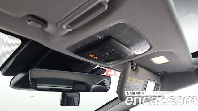 Toyota 프리우스 5세대 2.0 XLE, 2024 19