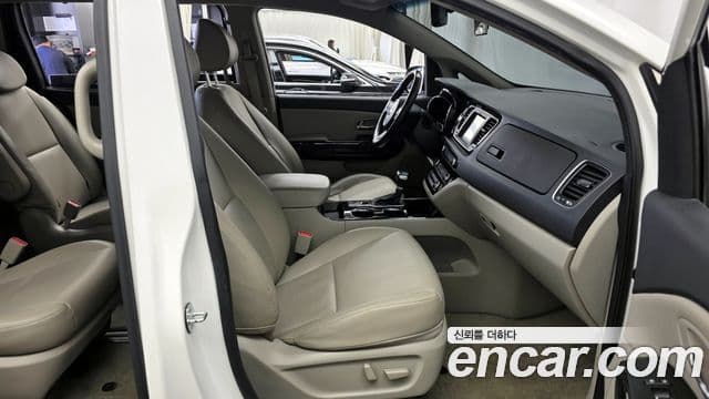 Kia The / новый New Carnival Prestige, 2020 11