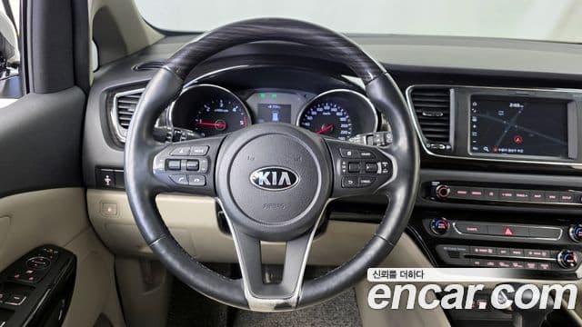 Kia The / новый New Carnival Prestige, 2020 13