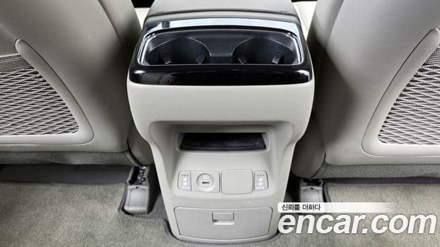 Kia The / новый New Carnival Prestige, 2020 18